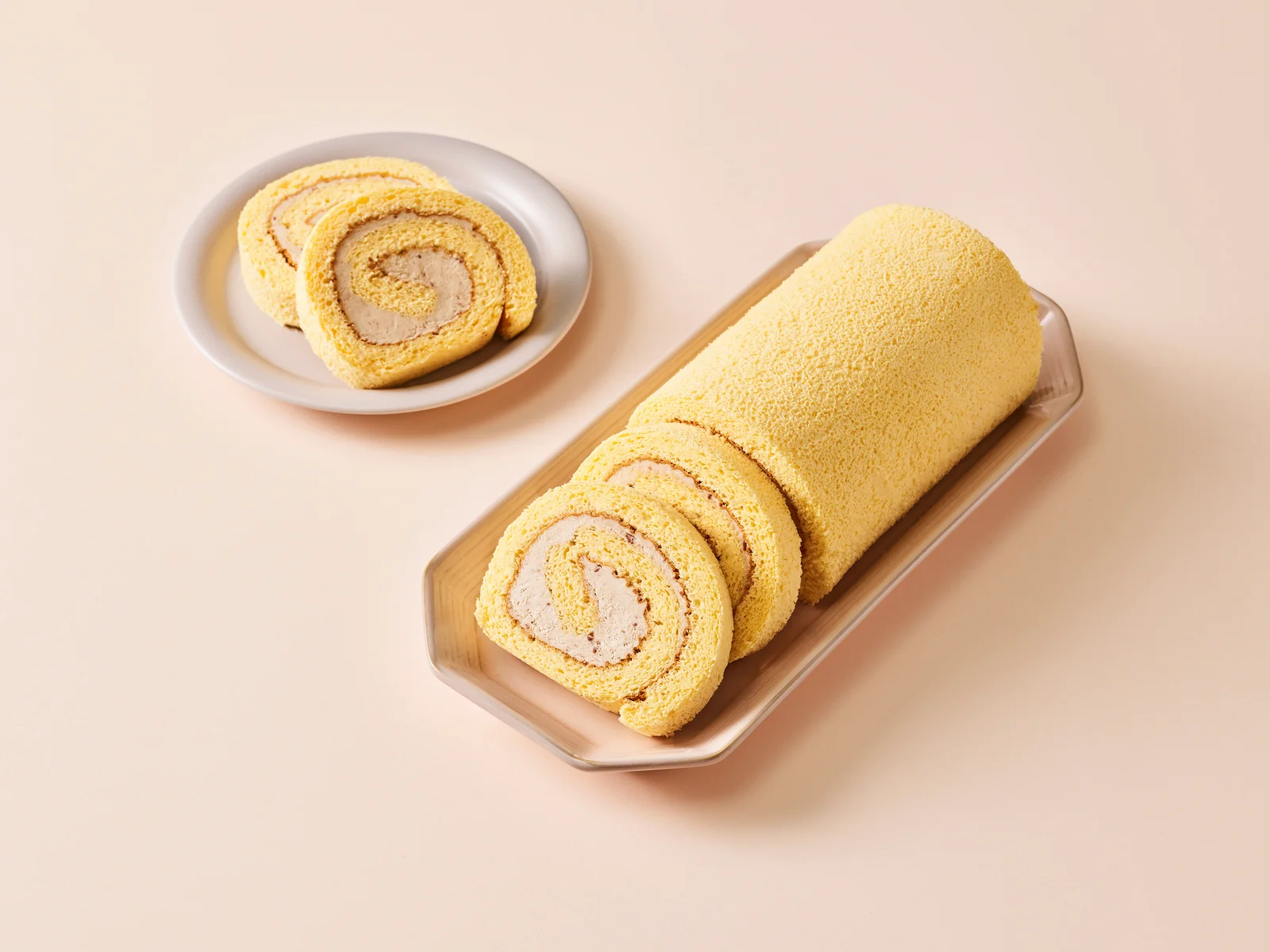 산딸기크림치즈롤